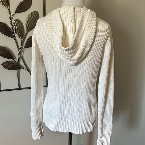 Small Bass Sweater - Picture 2 of 3